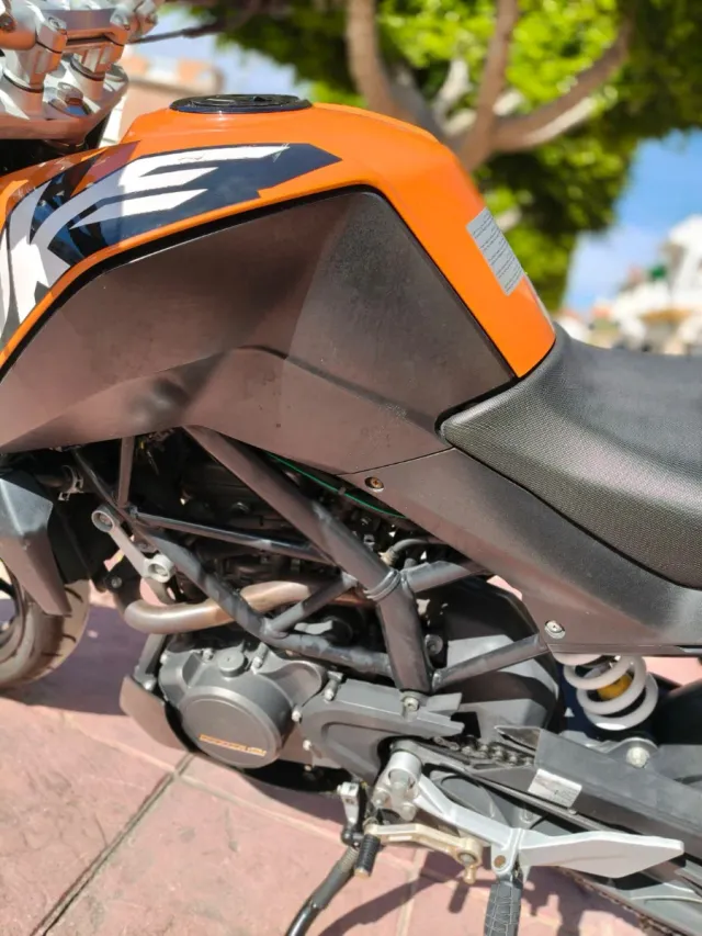 KTM DUKE 125