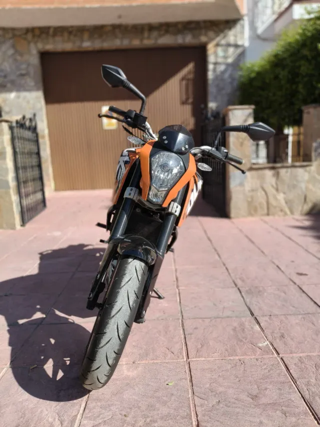 KTM DUKE 125