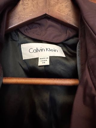 Trench Calvin Klein Tono vino