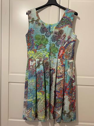 vestito mezza stagione mai usato