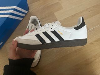Adidas Samba Blancas y Negras