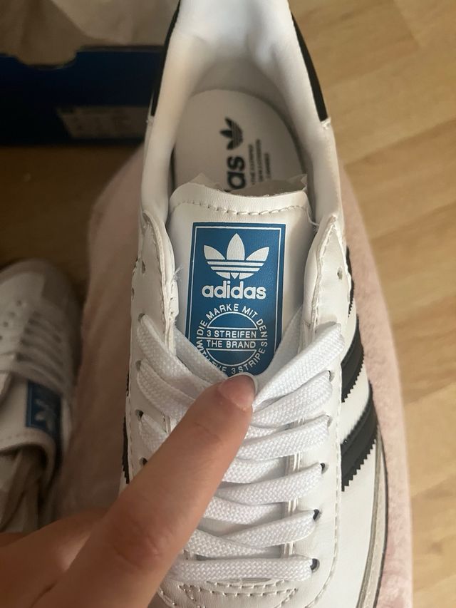 Adidas Samba Blancas y Negras