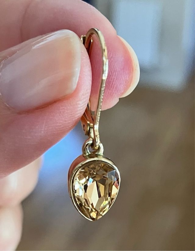 Pendientes Yanbal baño oro