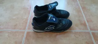 Botas de fútbol Lotto multitaco