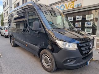 Alquiler con conductor furgoneta Mercedes Sprinter