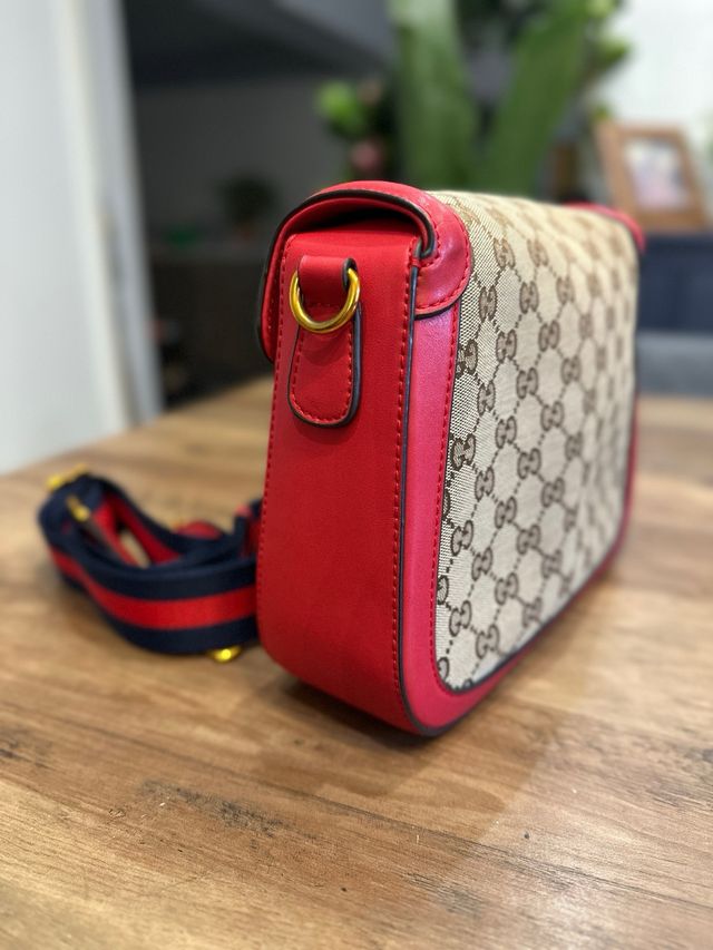 Bolso bandolera Beige y Rojo