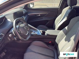 Peugeot 3008  225 e-EAT8 Allure