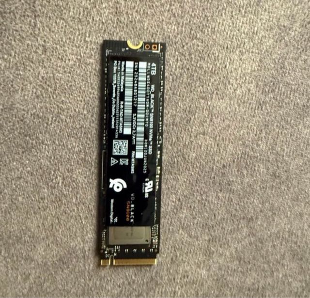 SSD WD Black SN8100 4TB NVMe
