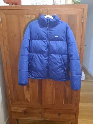 Cazadora Pull&Bear azul talla S