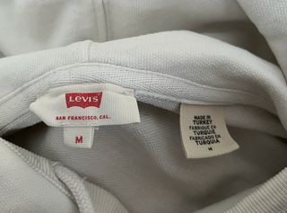 Sudadera Levi's Blanca con Logo Multicolor