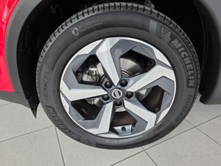 Nissan QASHQAI DIG-T 116kW Xtronic N-Connecta