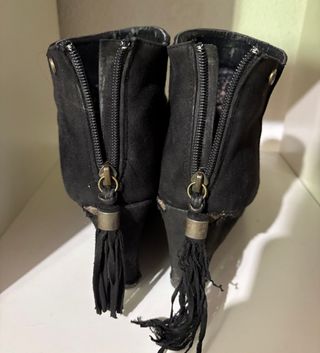 Botines negros de cuña