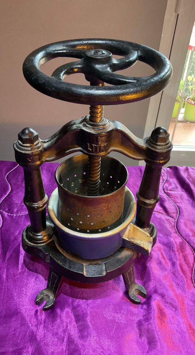 Prensa Antigua Uva Vino