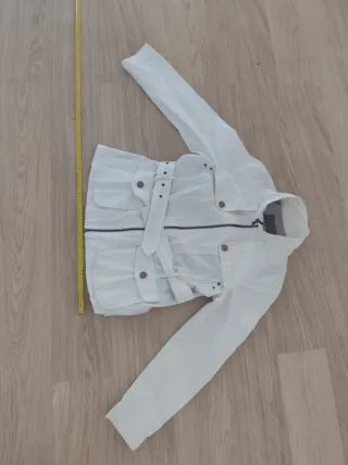 Cazadora Zara Blanca Mujer