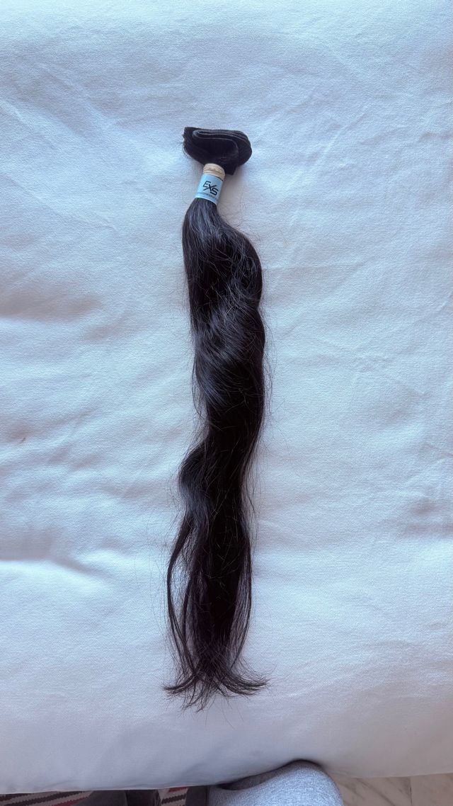 Capelli vergini asiatici in treccia nera