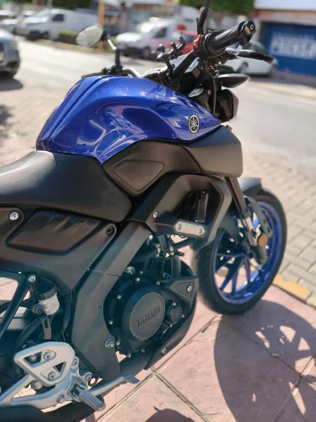 YAMAHA MT 125 ABS