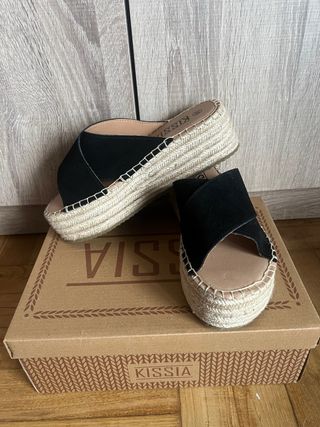 Sandalias Kissia Negras Plataforma