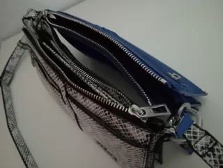 Bolso Cartera Desigual Gris y Azul