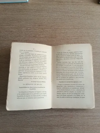 Lote cuatro libros antiguos