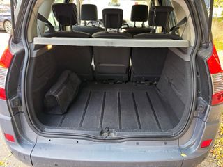 Renault Scenic automatica etiqueta C