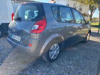 Renault Scenic automatica etiqueta C