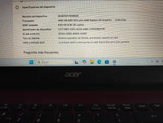 Acer Aspire E5-521 Rojo