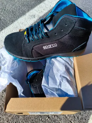 Botas de seguridad Sparco T.43