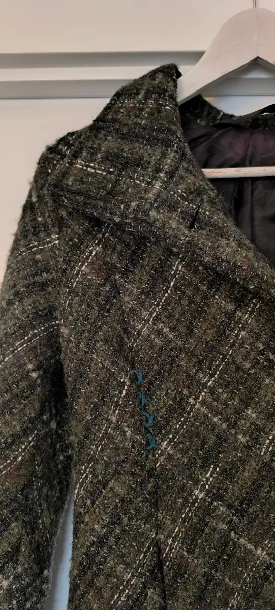 Abrigo Desigual gris y verde