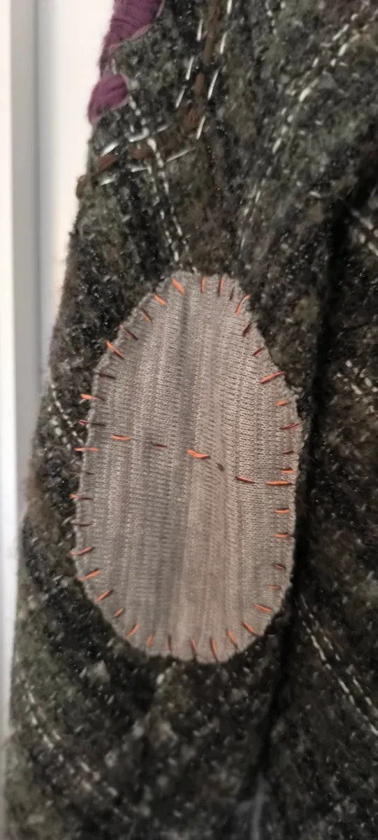 Abrigo Desigual gris y verde