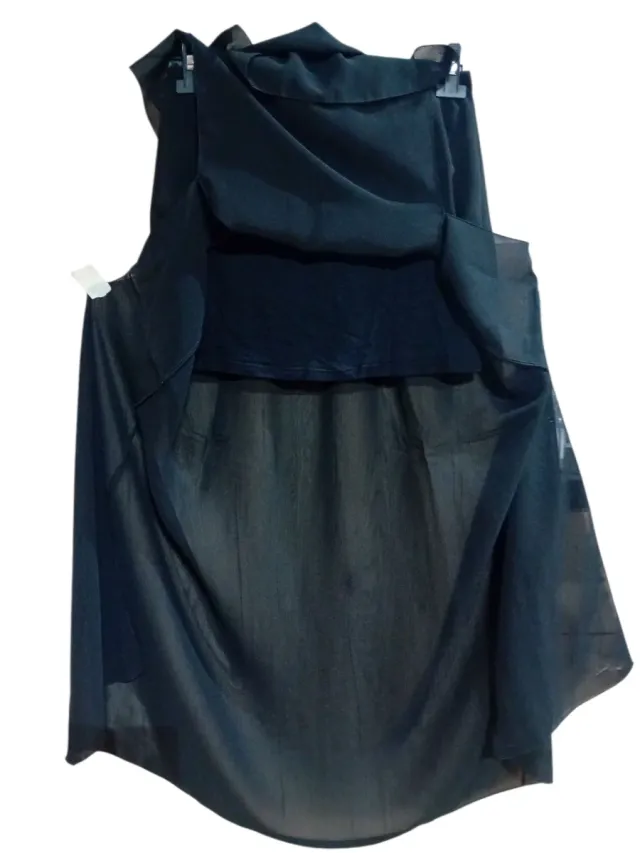 Gonna corta sotto e lunga trasparente nera