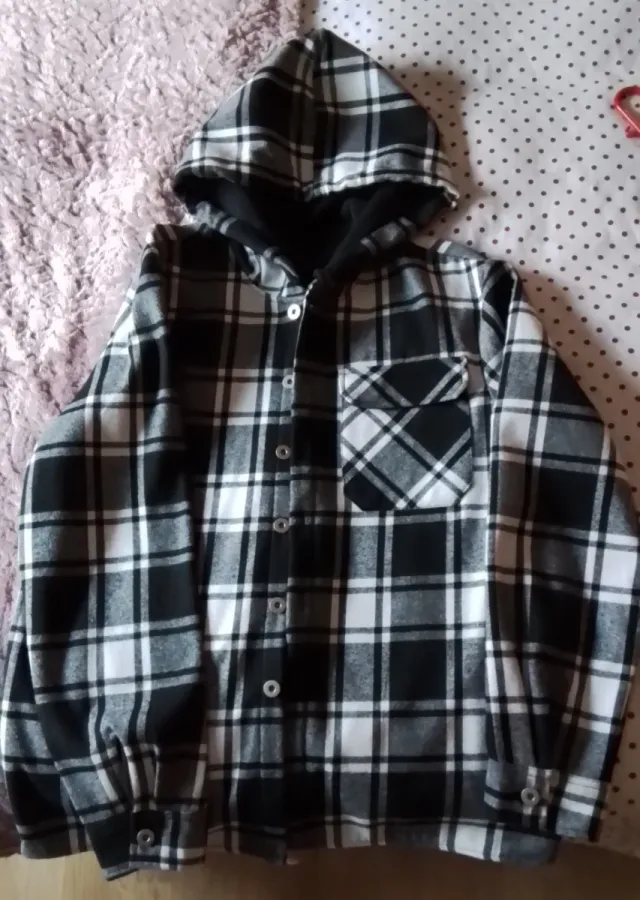 Chaqueta con capucha Shein Talla L