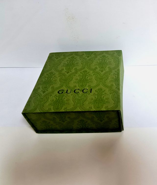 Scatola Gucci Verde con Rilievo