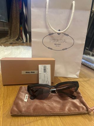 Occhiali da sole Miu Miu