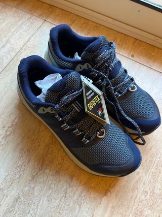 Merrell Antora 3 Talla 37.5 Mujer