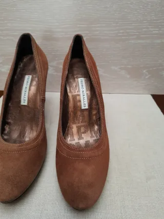 Zapatos tacón piel Pedro Miralles