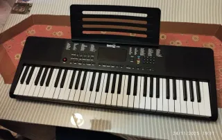 Teclado Eléctrico RockJam 61 Teclas