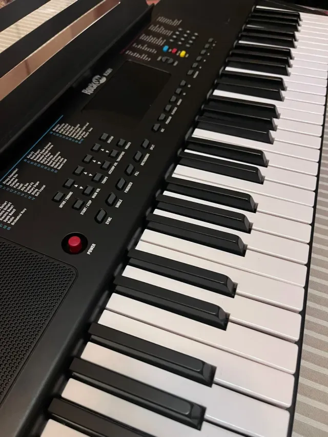 Teclado Eléctrico RockJam 61 Teclas