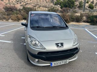 peugeot 1007