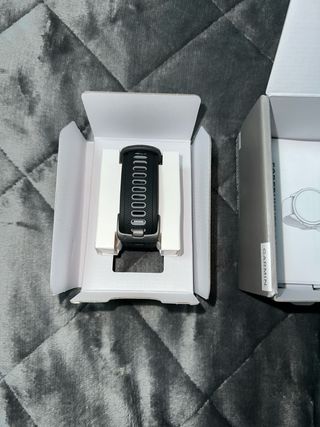 Garmin Forerunner 265 GPS Smartwatch AMOLED