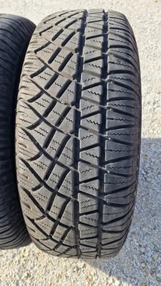 Neumáticos 255/65/16