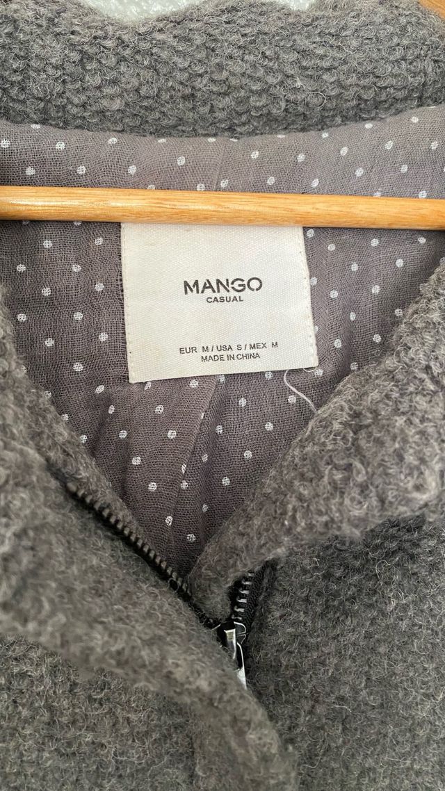 Abrigo Mango Gris Talla M