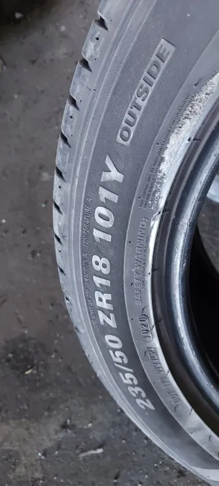 235/50 R18 101Y