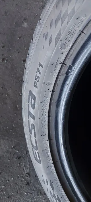 235/50 R18 101Y