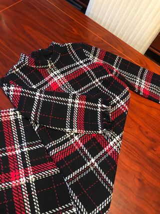 Vestido cuadros con flecos