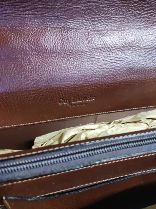 Maletín Guy Laroche Marrón Piel