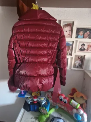 Chaqueta Marciano Talla M Roja Más bien granate