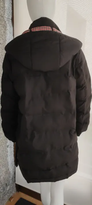 Anorak mujer con capucha Zara