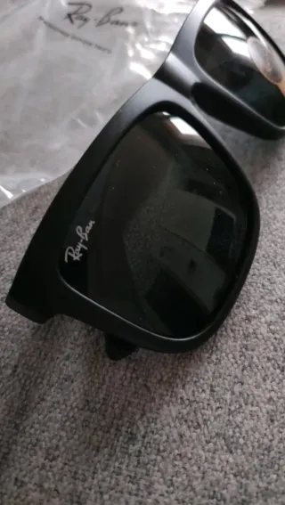 Gafas de sol Ray-Ban negras