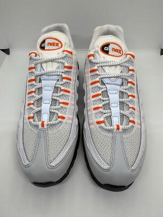 Nike Air Max 95 Wolf Grey Safety Orange T. 38,5.