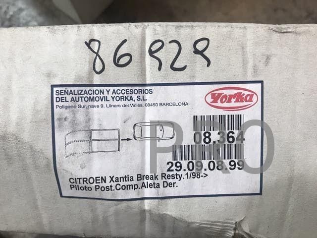 Piloto  citroen xantia aleta derecho nuevo